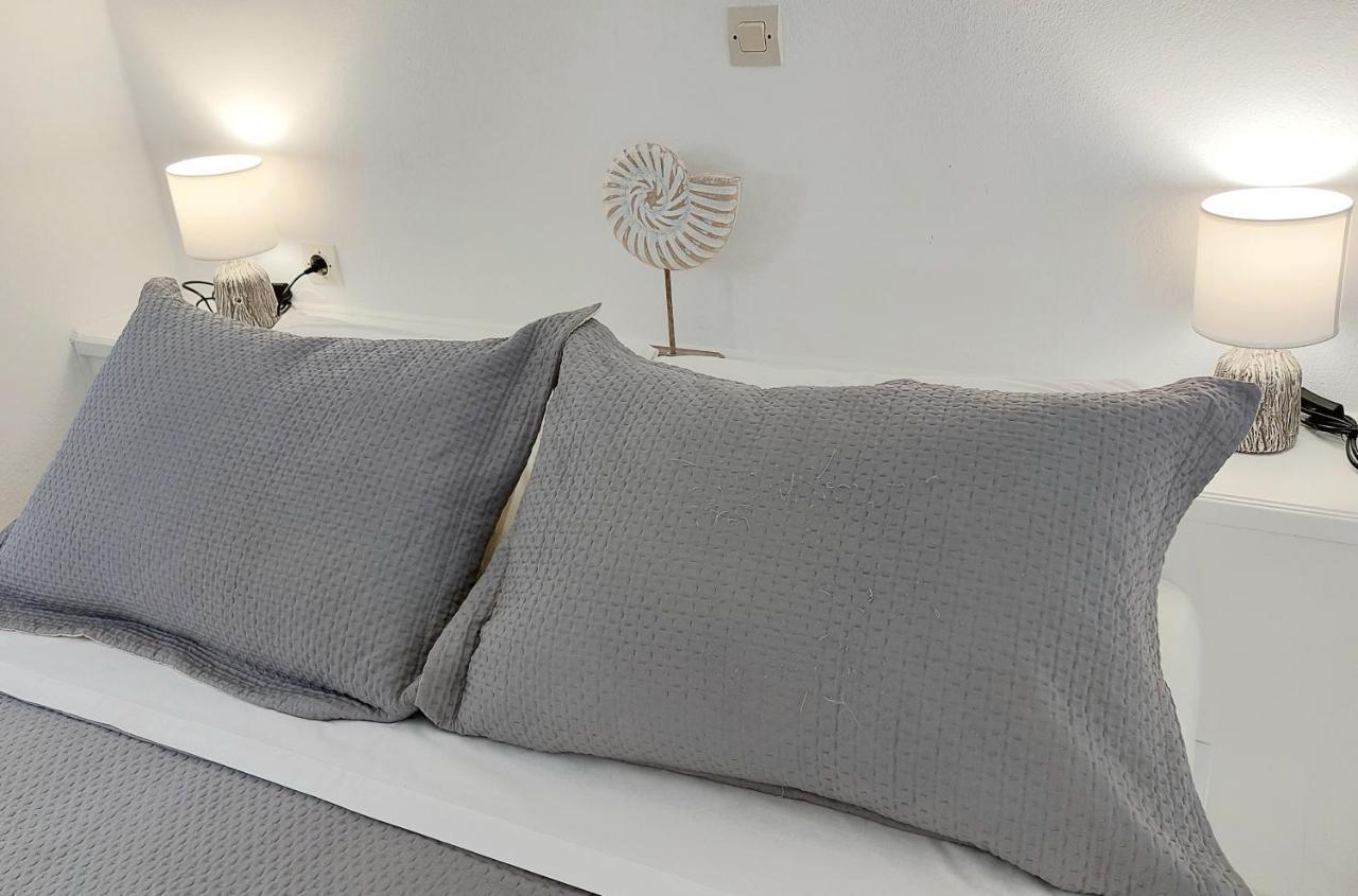 Anthonas Apartments Imerovígli Kültér fotó