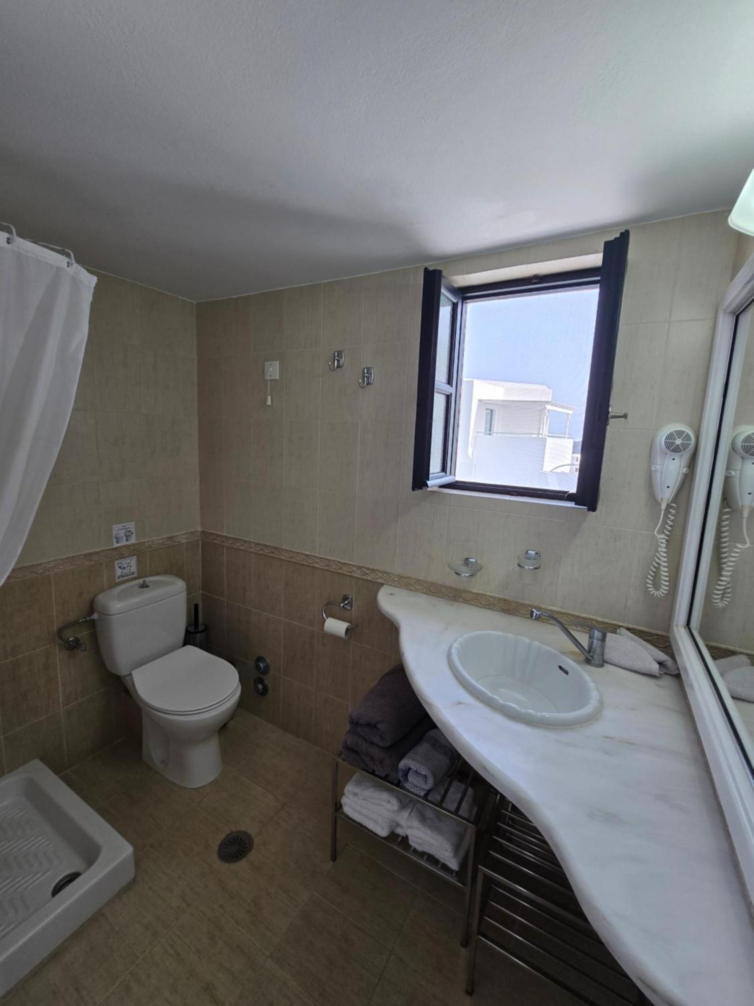 Anthonas Apartments Imerovígli Kültér fotó